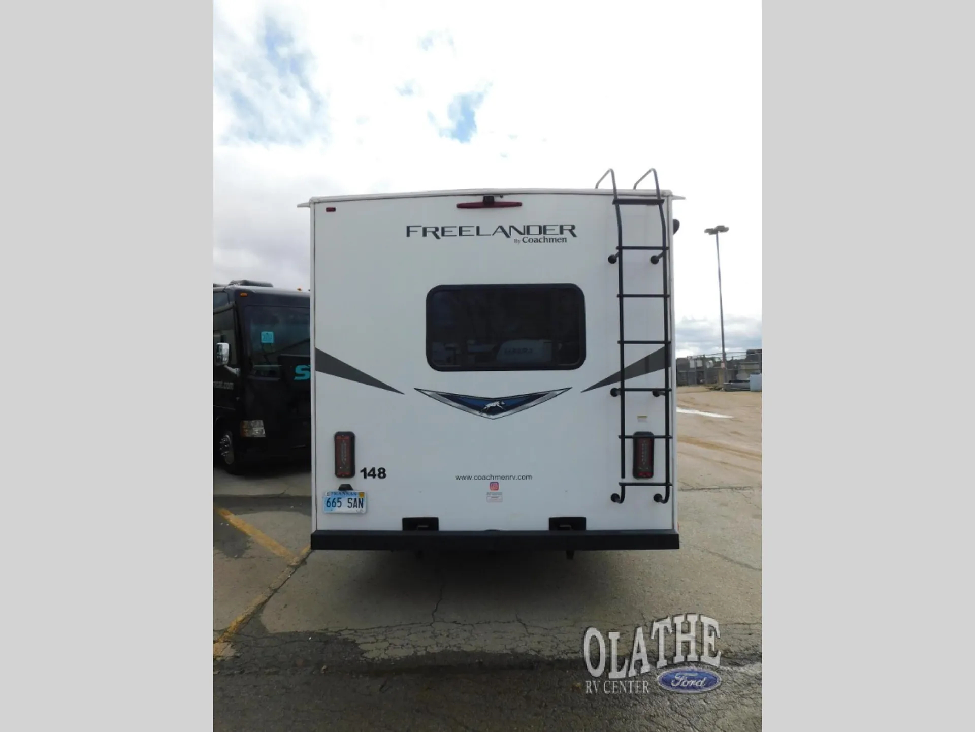 2024 Coachmen Freelander 30BH - Ford 450 (DSO) - Photo 3