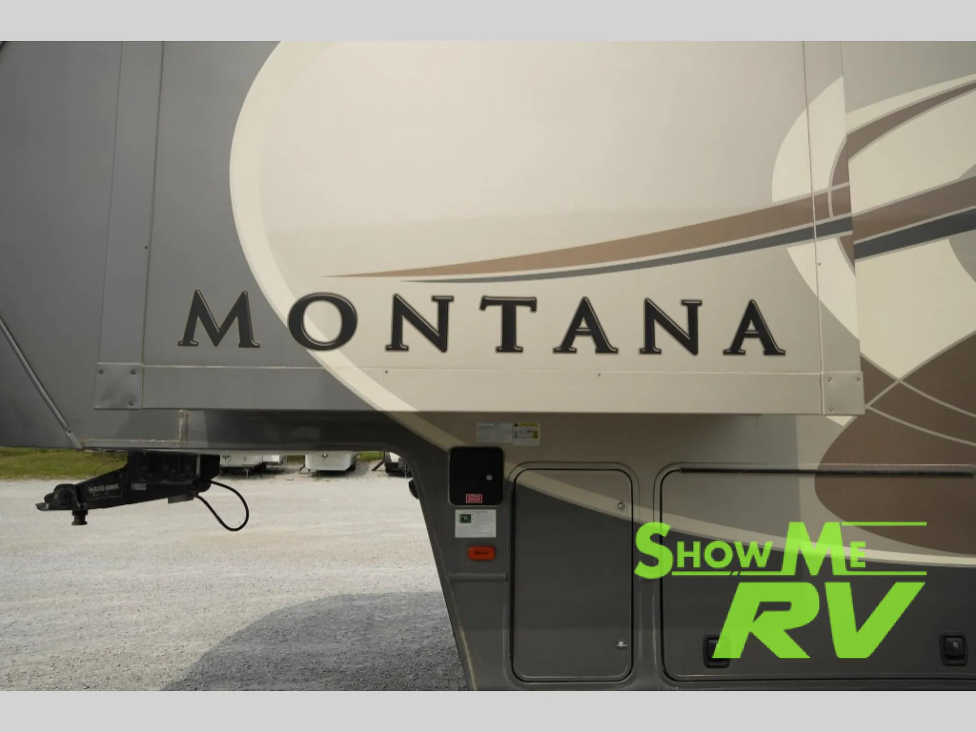 2018 Keystone Montana 3560RL - Photo 4