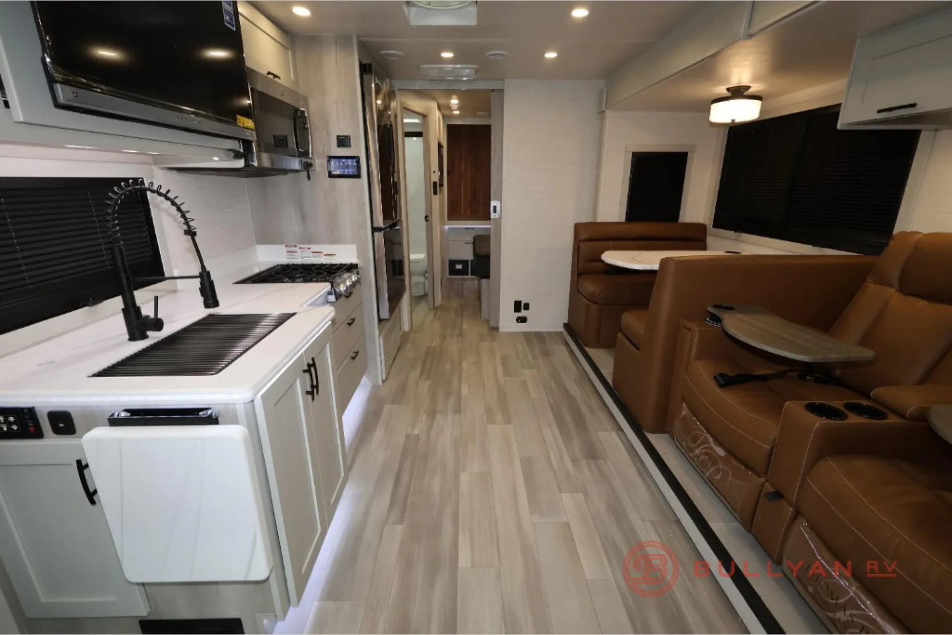 2026 Dynamax Corp Isata 6 Series 30FW - Photo 4