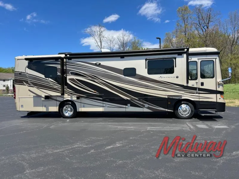 2018 Newmar Ventana Used    3715 - Main photo