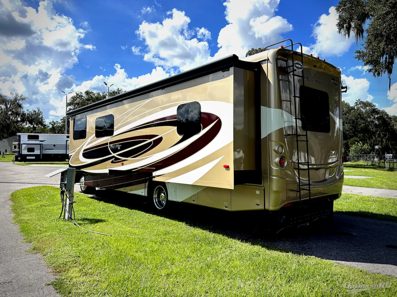 2017 Newmar Bay Star 3401 - Photo 4