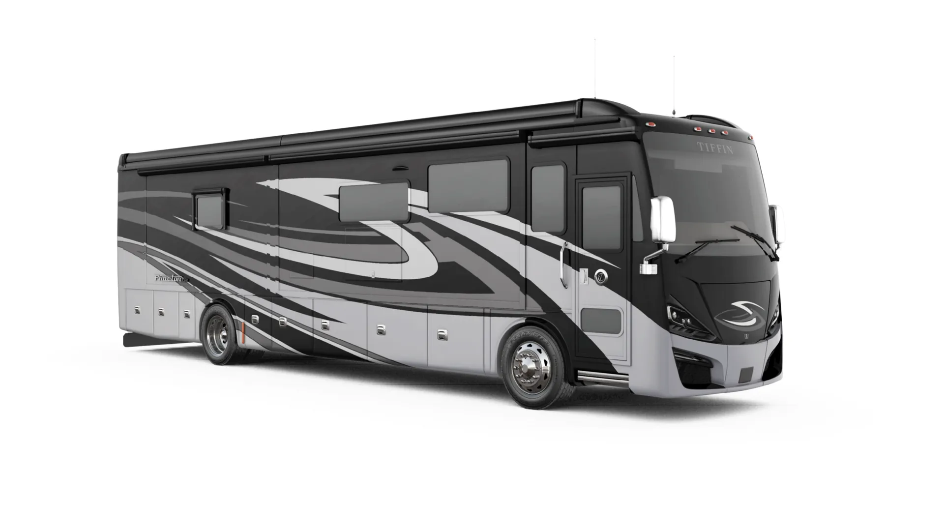 Tiffin Phaeton 37 BH exterior