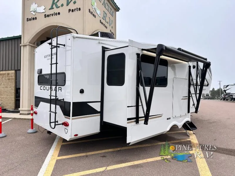 2027 Keystone RV Cougar Half-Ton 26RKE - Photo 4