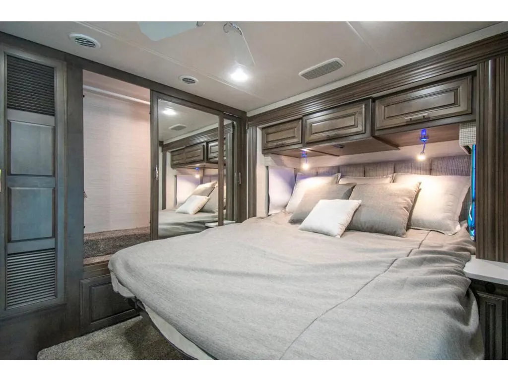 2026 Forest River Berkshire 34B, Photos photo 28