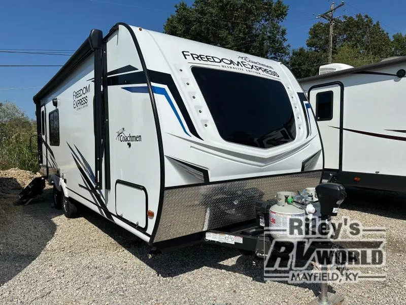 2023 Coachmen Freedom Express Ultra Lite 246RKS - Photo 2