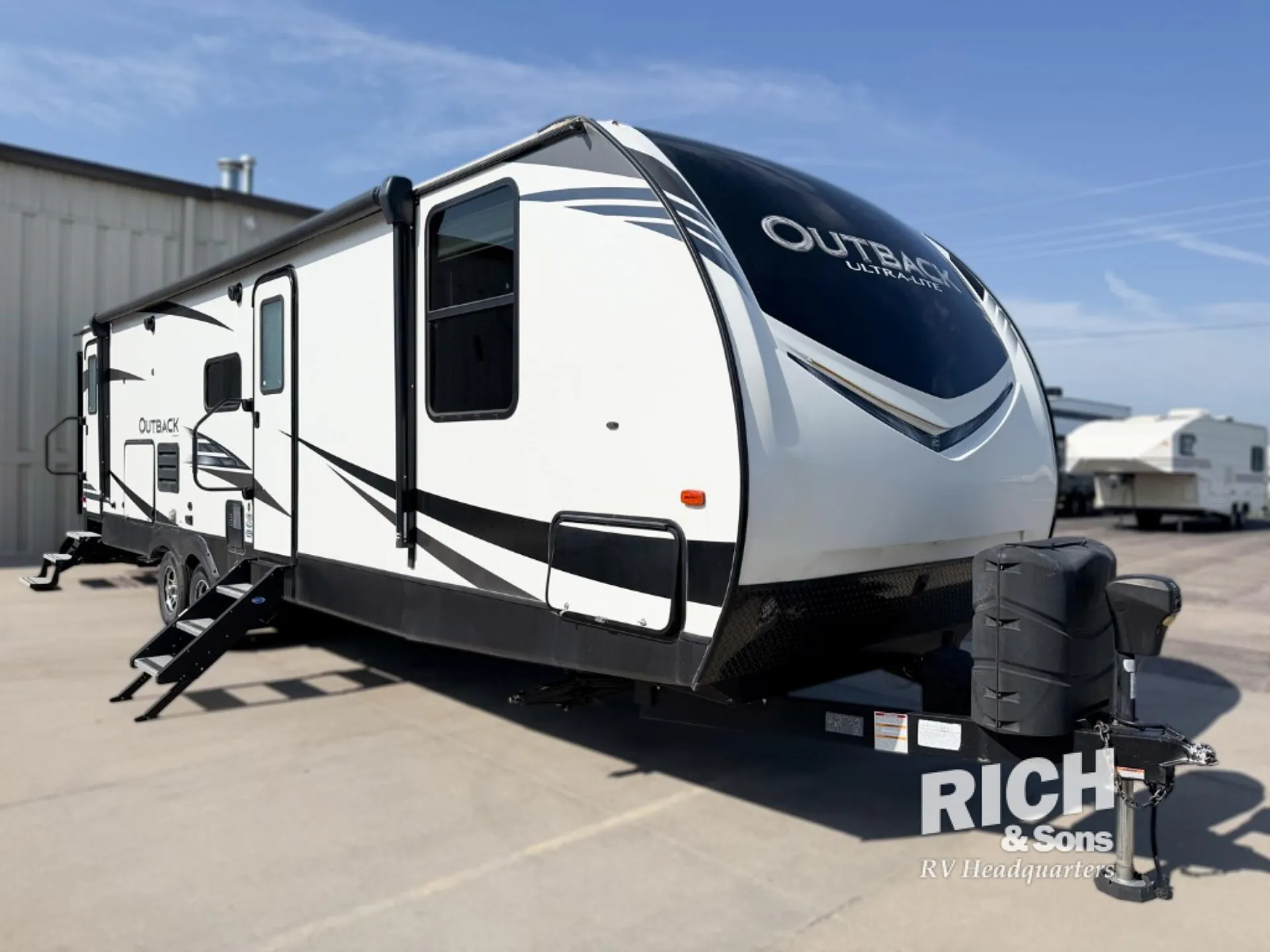 2019 Keystone Outback Ultra-Lite 301UBH - Photo 2