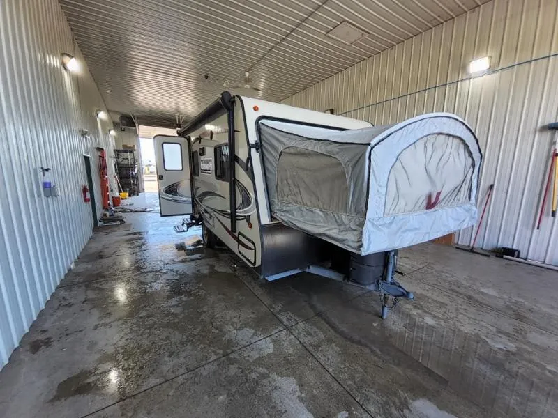 2019 Dutchmen RV Coleman Light LX 1601EXP - Main photo