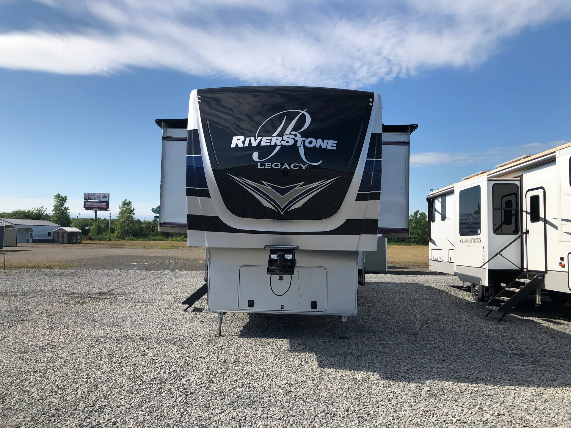 2022 Forest River RiverStone 42FSKG - Photo 3