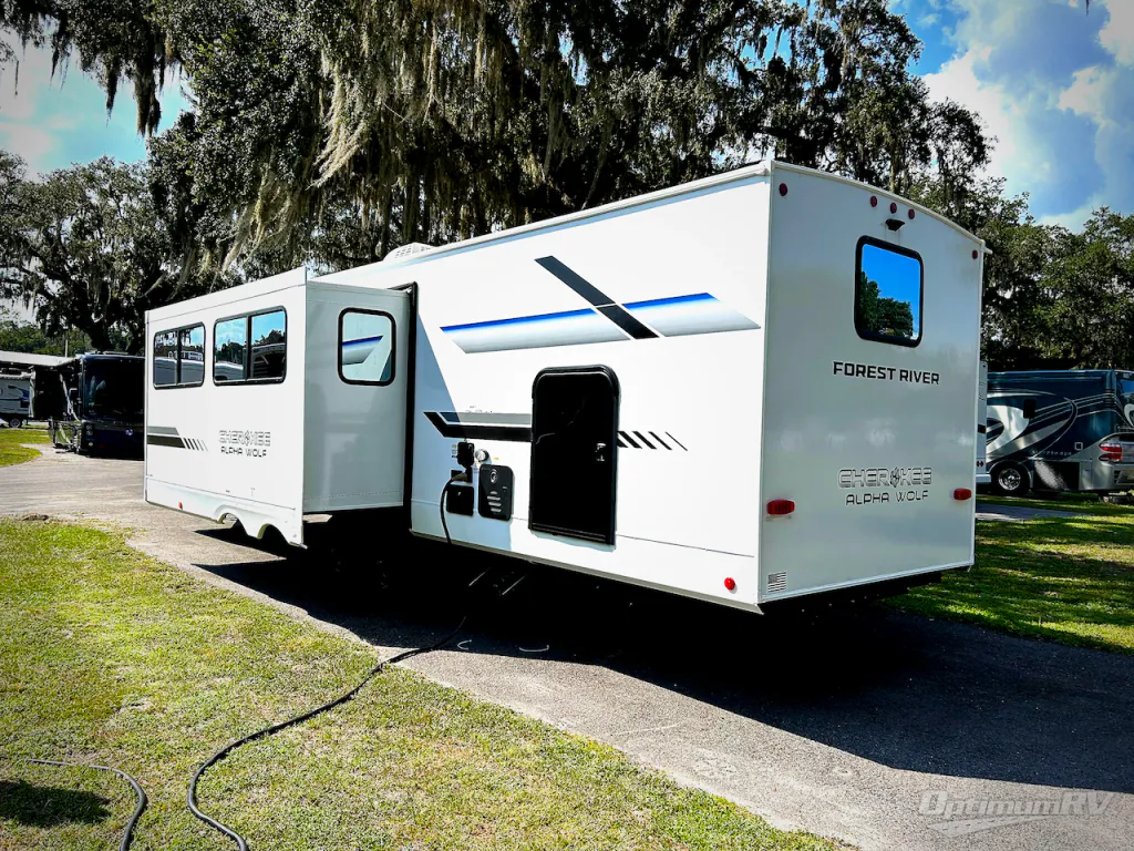 2026 Forest River Cherokee Alpha Wolf 29TB, Photos photo 3