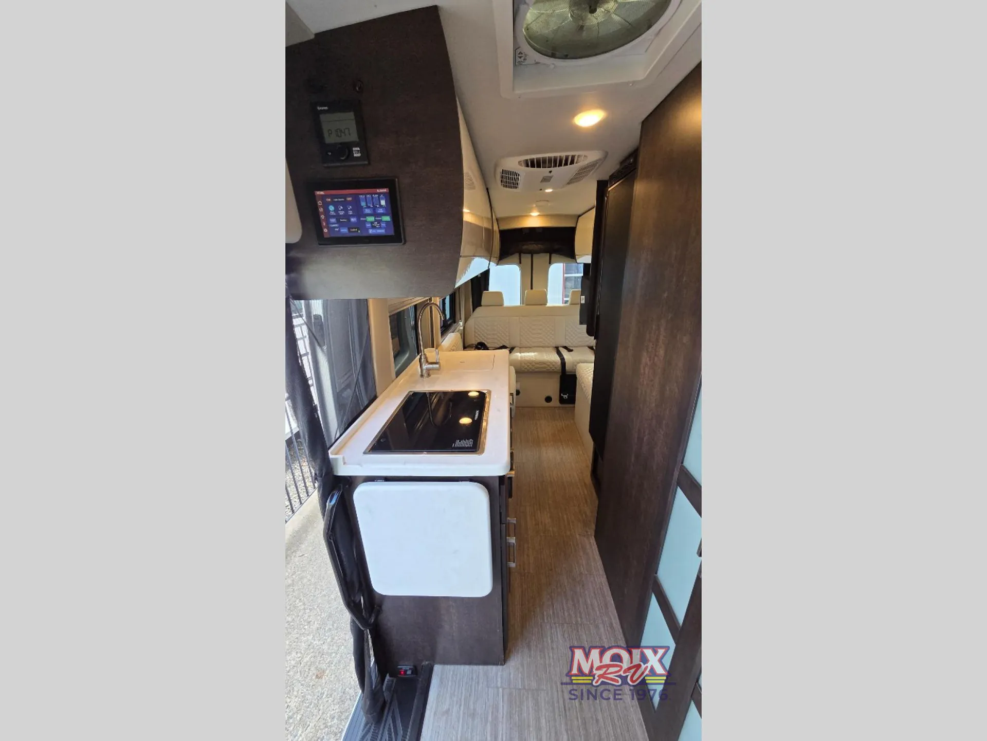 2024 Entegra Coach Expanse 21B - Photo 4