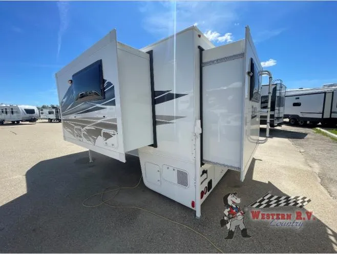 2026 Lance Lance Truck Campers New    1172 - Photo 4