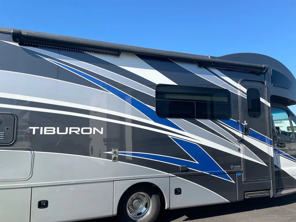 2023 Thor Motor Coach Tiburon 24FB, Photos photo 20