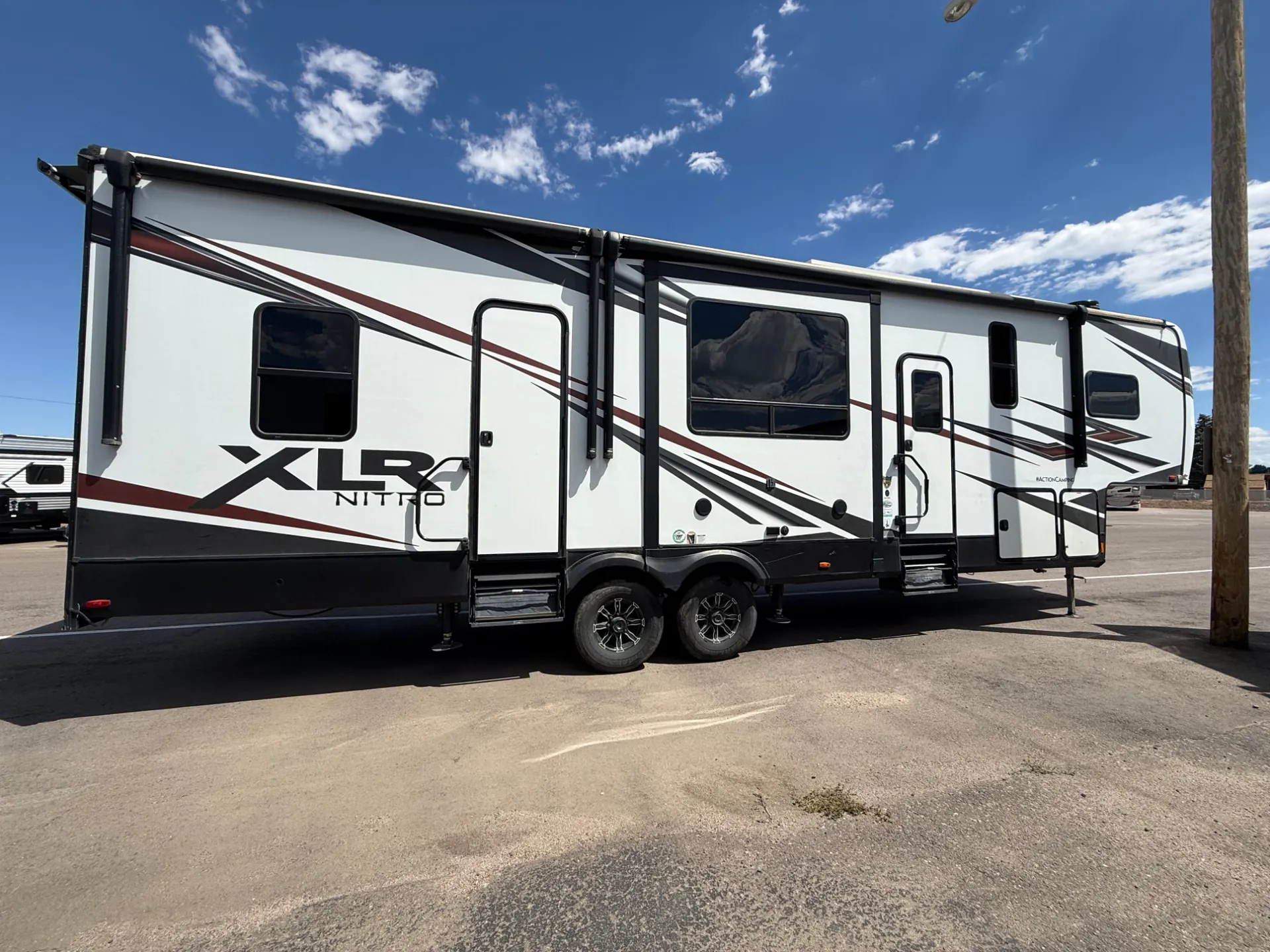 2021 Forest River XLR Nitro 321 - Photo 2