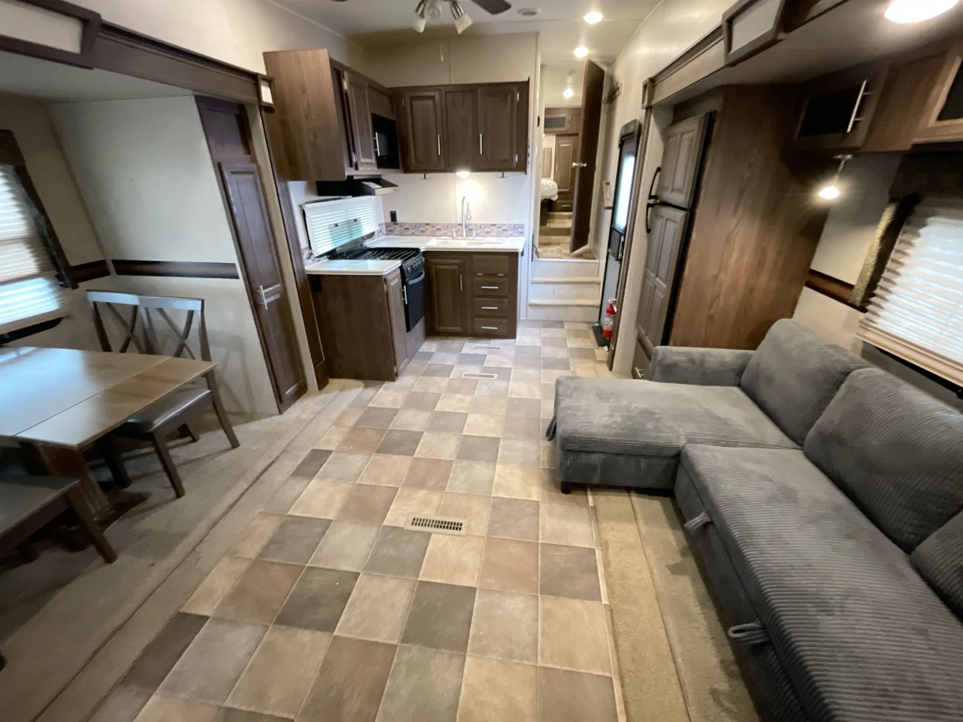 2017 Forest River Flagstaff Super Lite 526RLWS — living area main