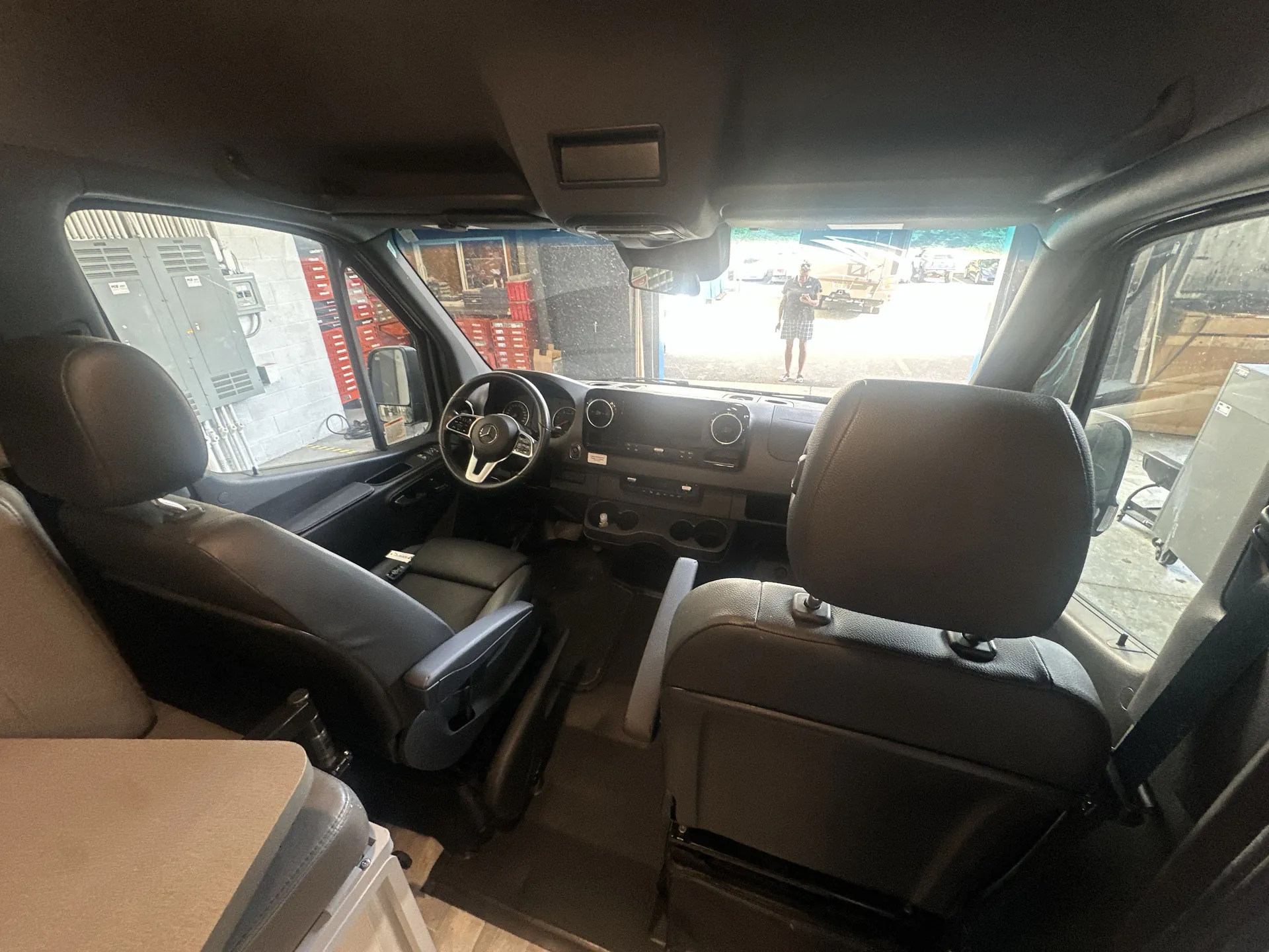 2024 Thor Motor Coach Freedom Elite Van 19R — living area main