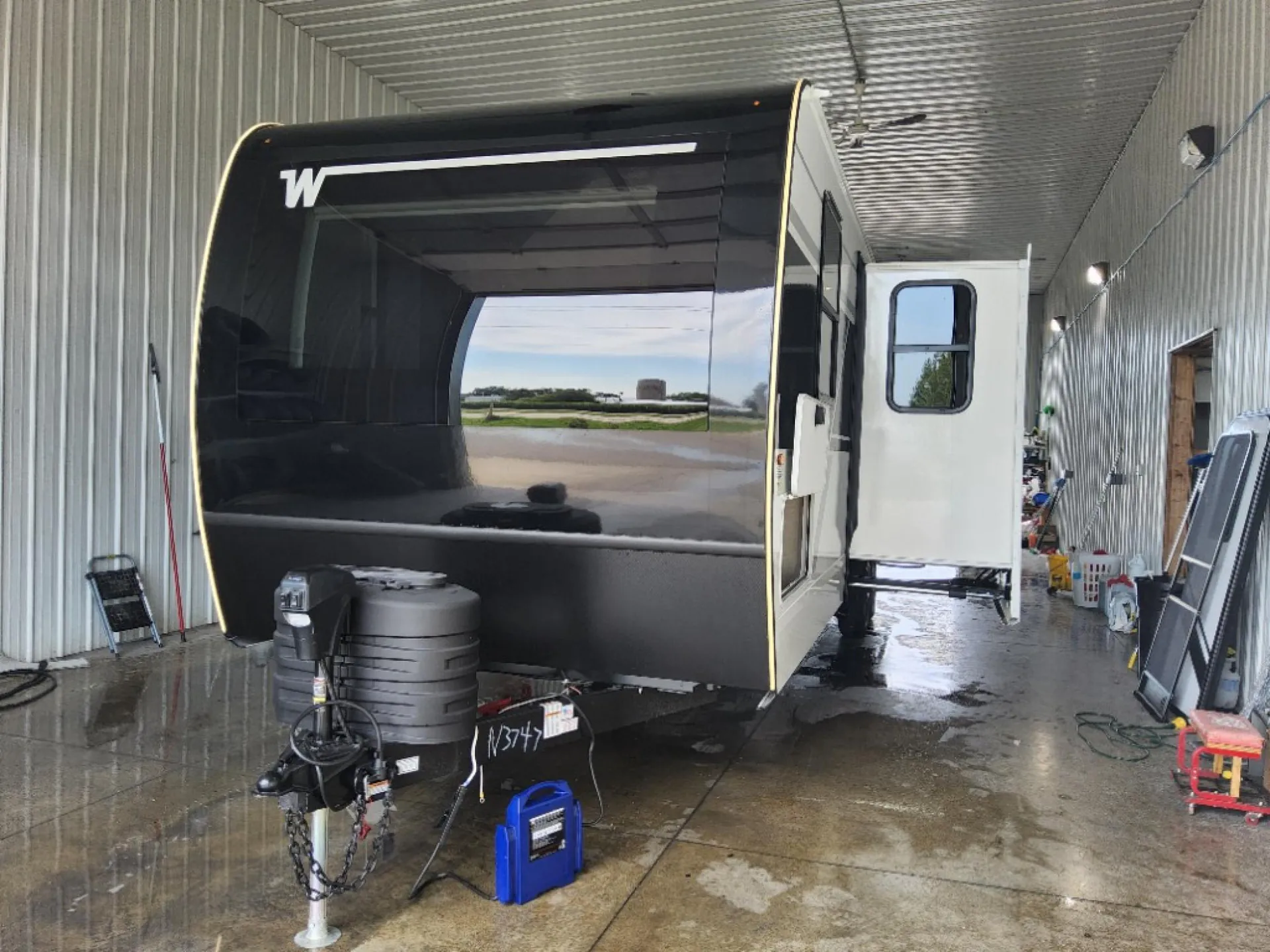2026 Winnebago Thrive 28BHS - Photo 3