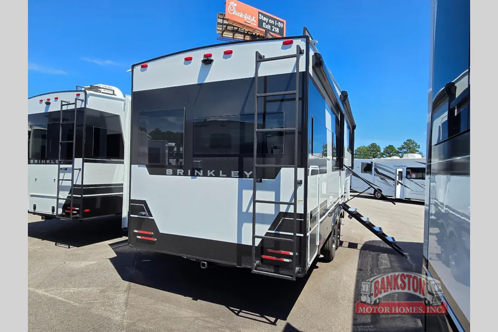 2026 Brinkley Model Z 2680, Photos photo 6