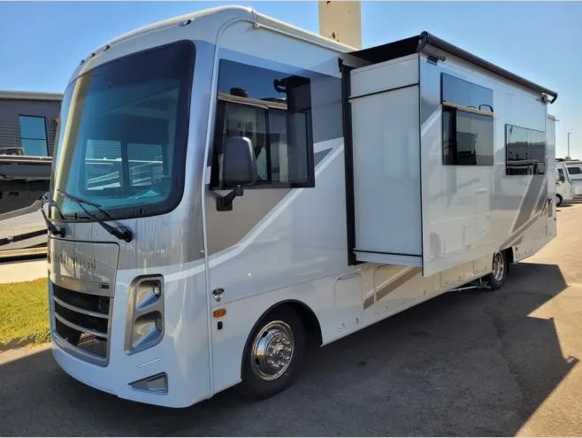 2026 Coachmen Pursuit 31TS - Photo 4