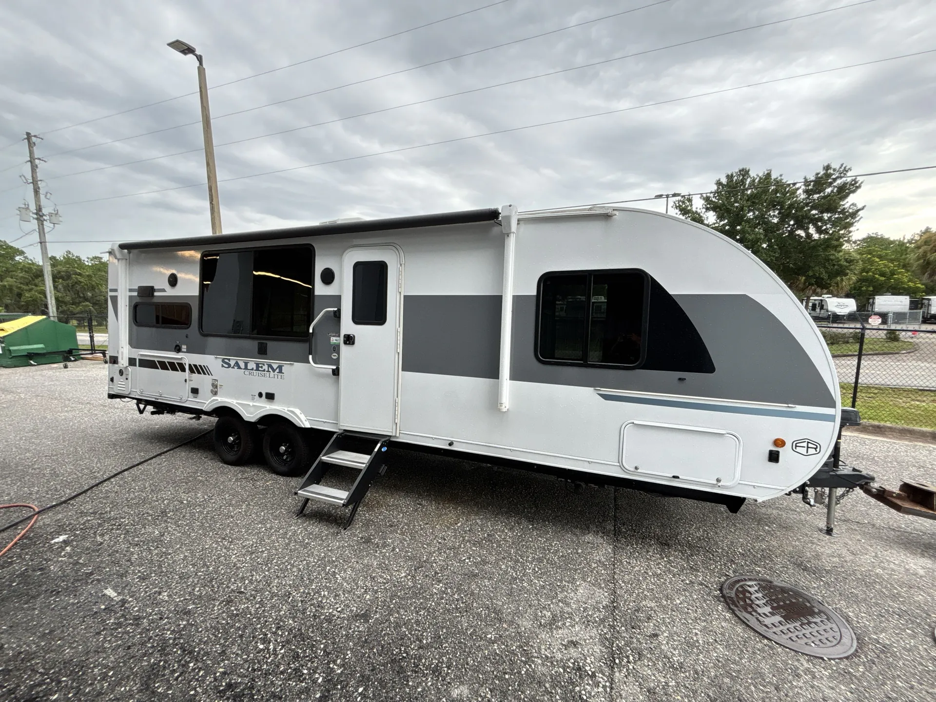2025 Forest River Salem Cruise Lite 24VIEW — campside