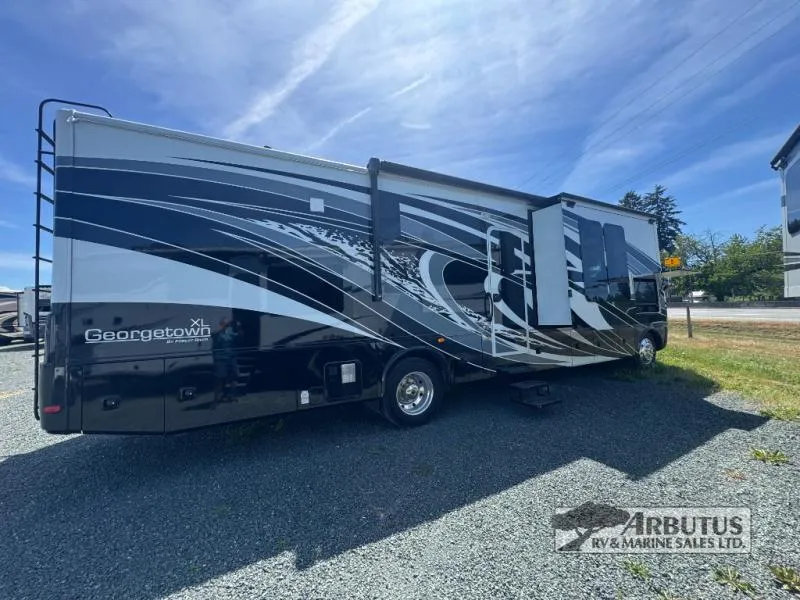 2019 Forest River RV Georgetown XL 378TS - Main photo