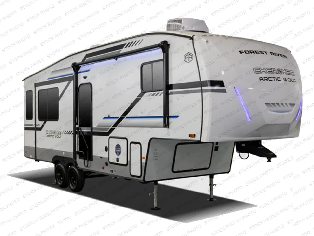 2026 Forest River Cherokee Arctic Wolf 38DST - Photo 2