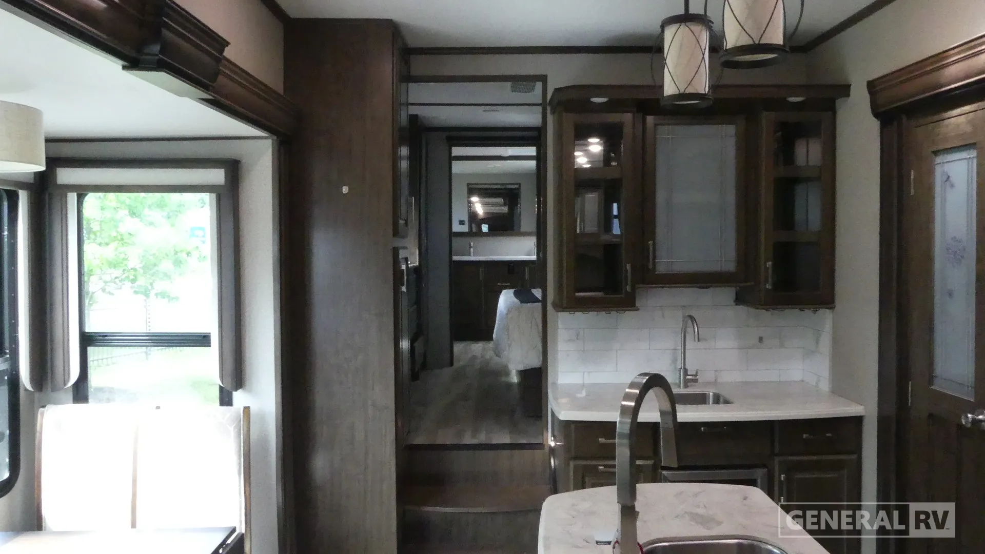 2021 Grand Design Influence 382WBR - Photo 3