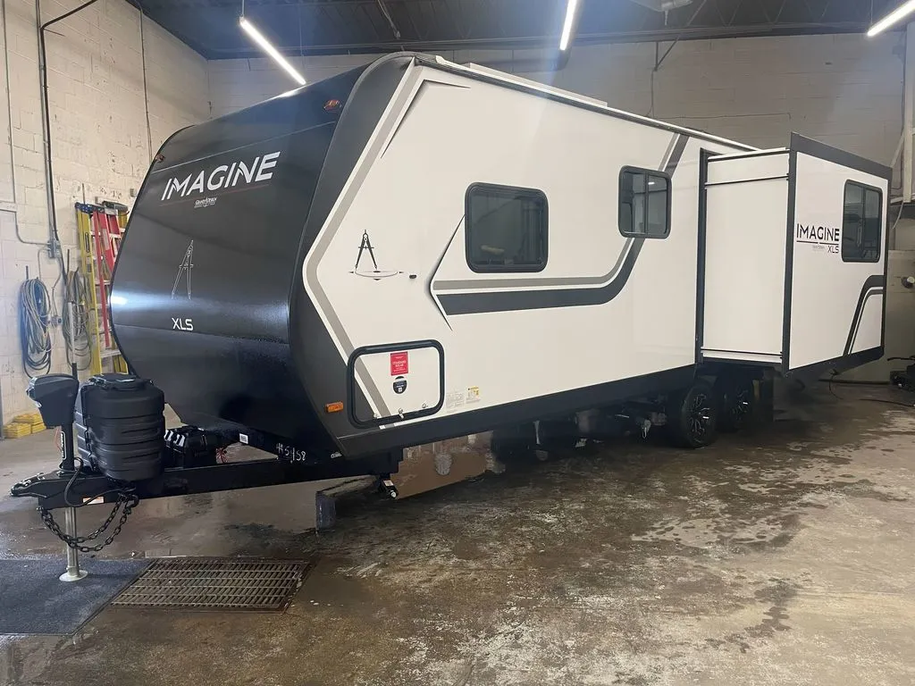 2026 Grand Design Imagine XLS 25RLE - Photo 4