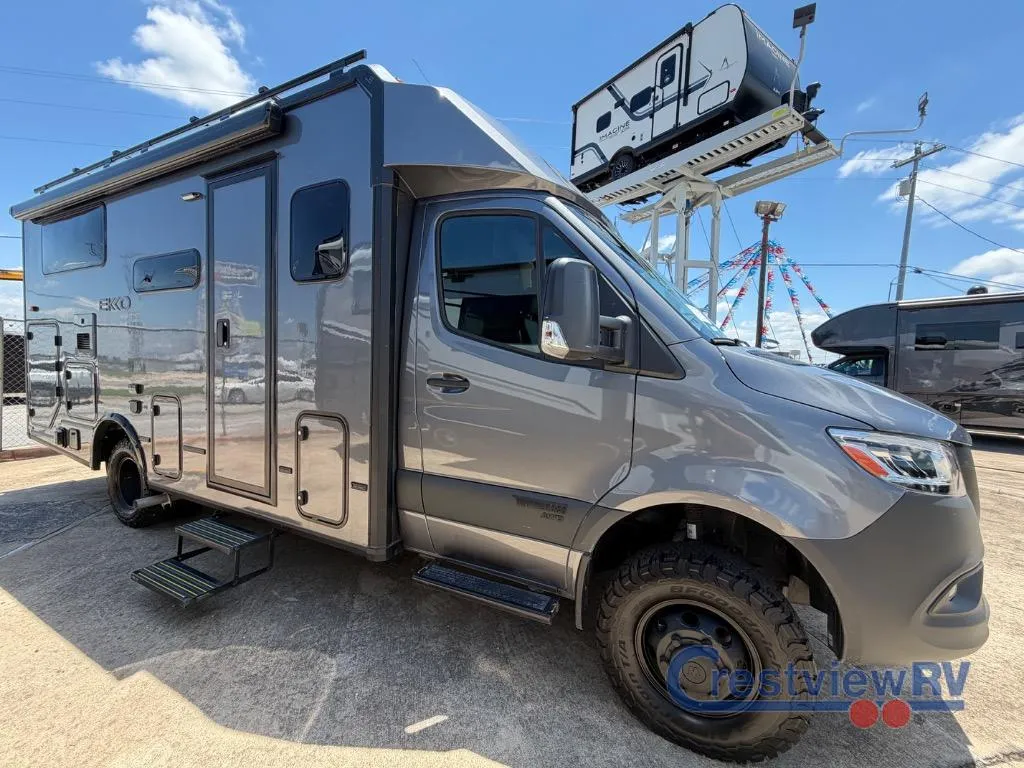 2027 Winnebago EKKO 23B - Photo 3