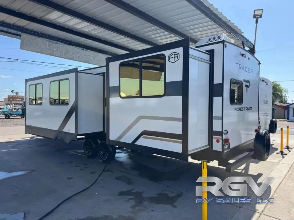 2027 Forest River Tracer 295DB, Photos photo 5