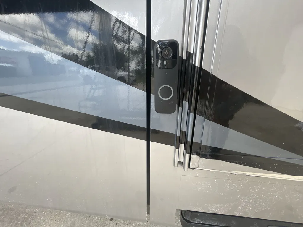 2021 Thor Motor Coach Challenger 35MQ, Photos photo 6