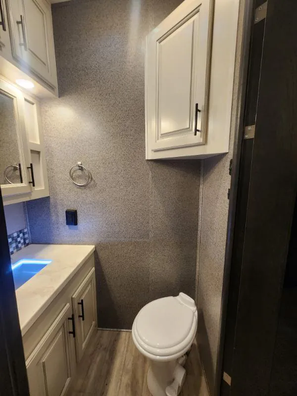 2021 Jayco Pinnacle 36FBTS, Photos photo 42
