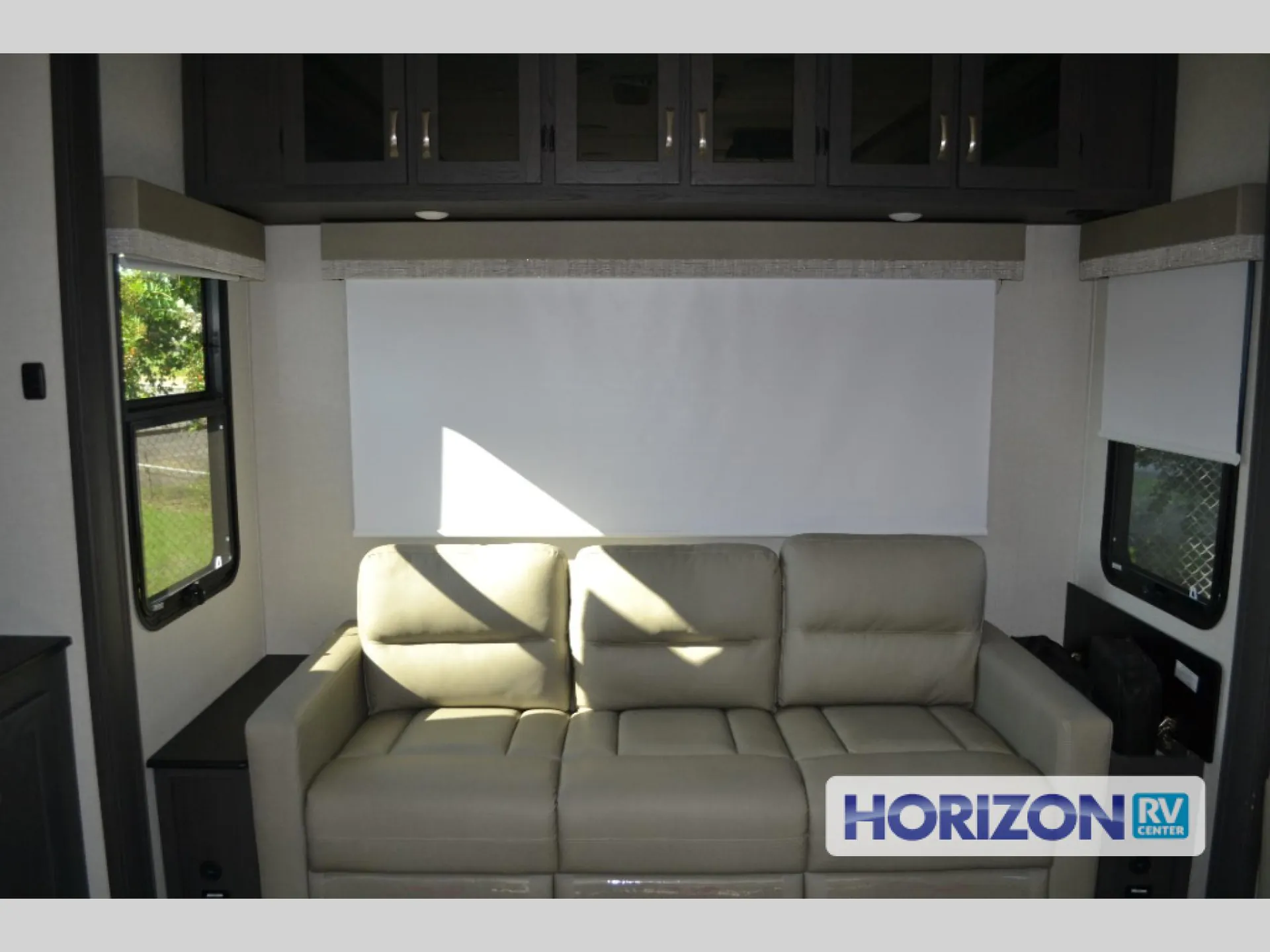 2024 Coachmen Brookstone 352RLD - Photo 3