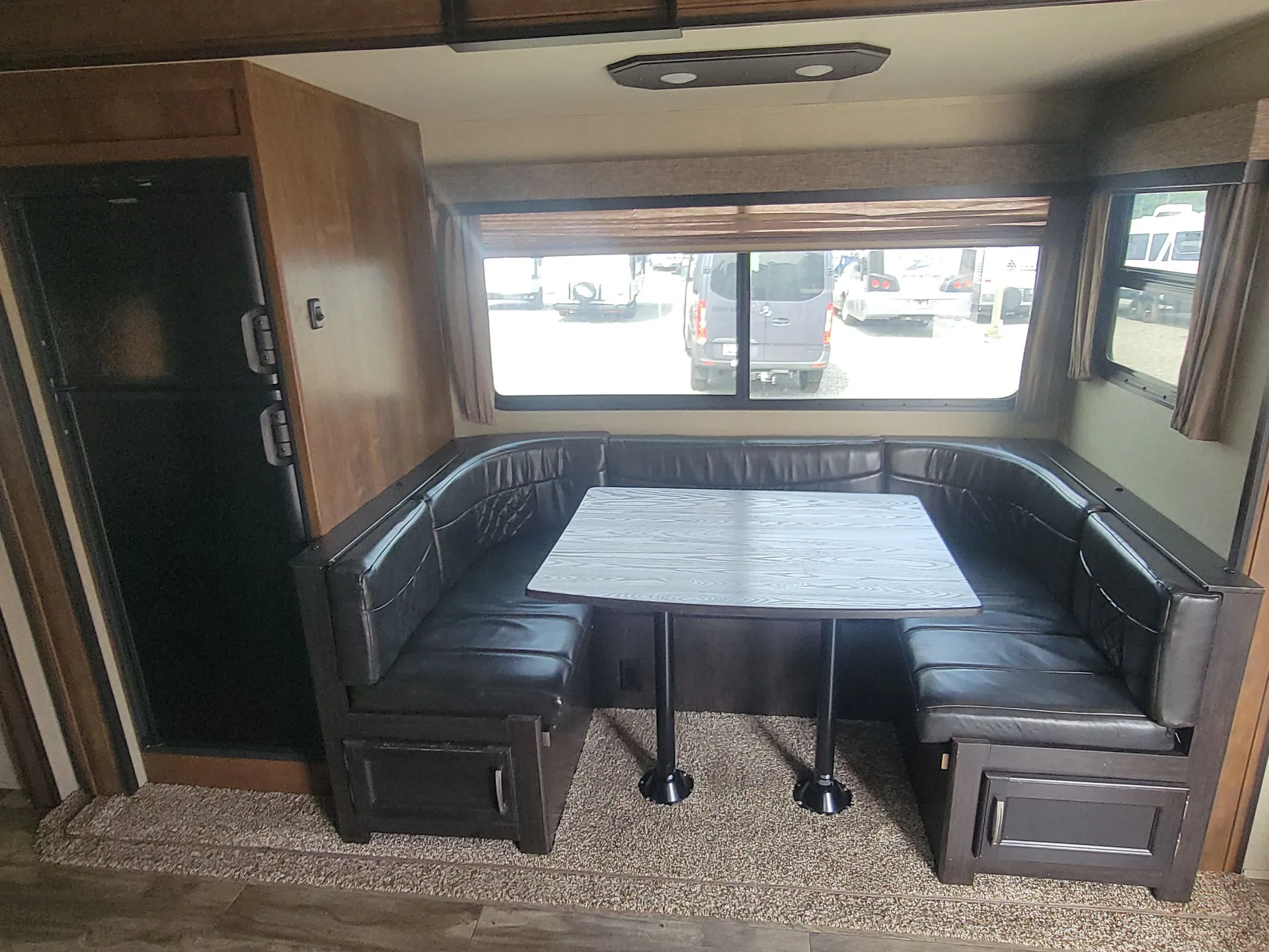 2018 Grand Design Reflection 150 Series 290BH — living area main
