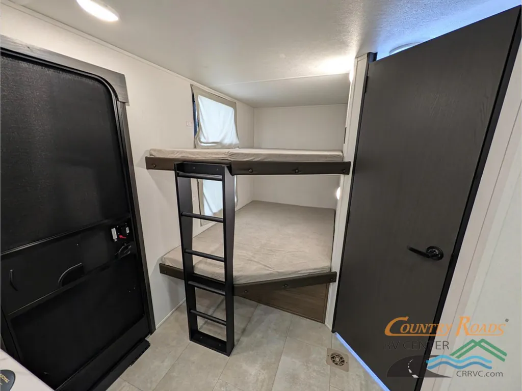2027 Forest River Tracer 275BH, Photos photo 18