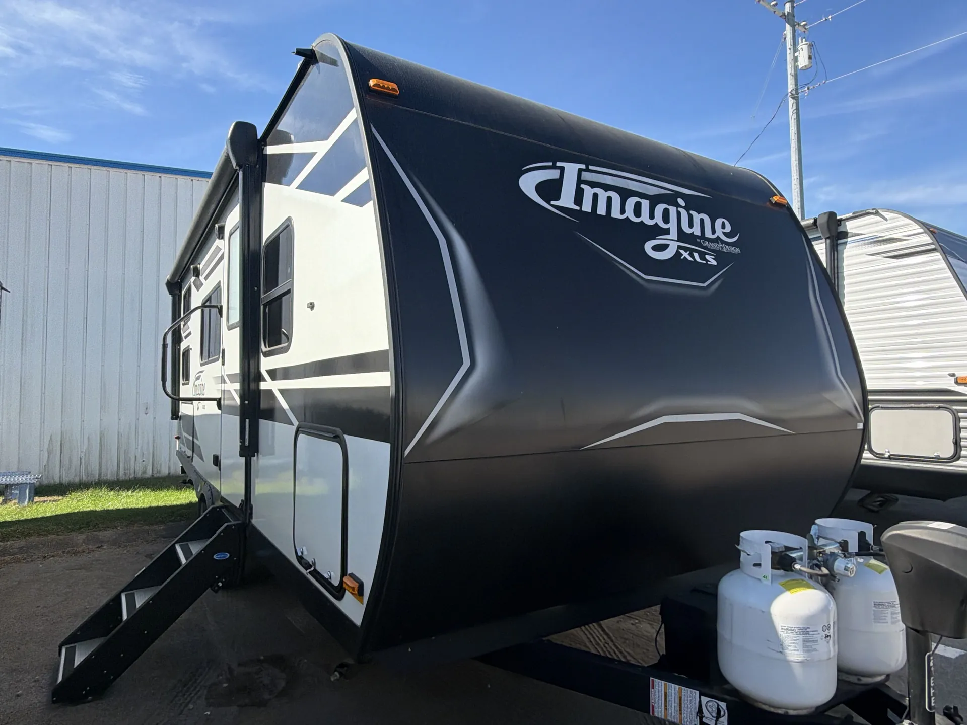 2021 Grand Design Imagine XLS 21BHE