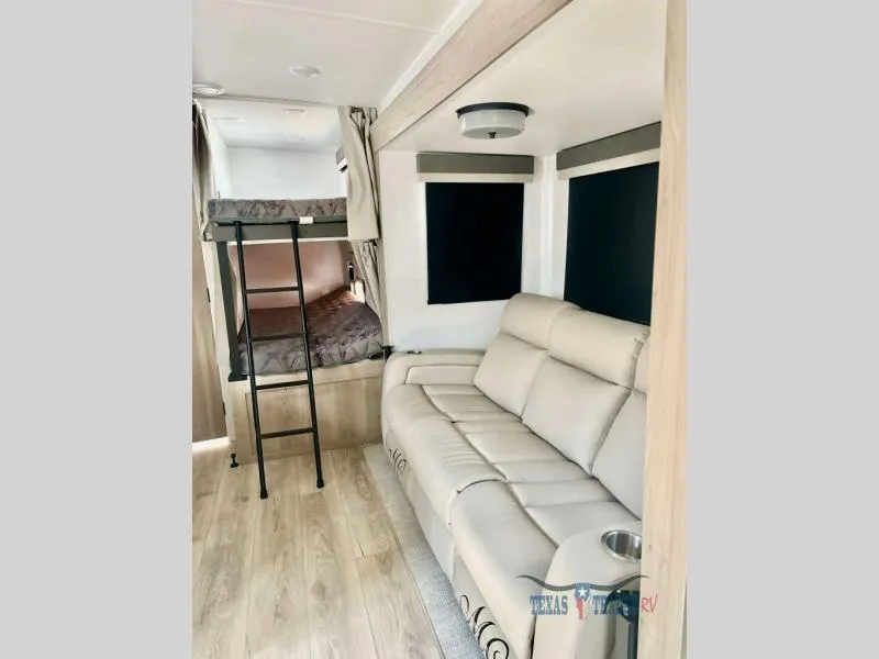 2026 Forest River Rockwood Mini Lite 2520BH - Photo 3