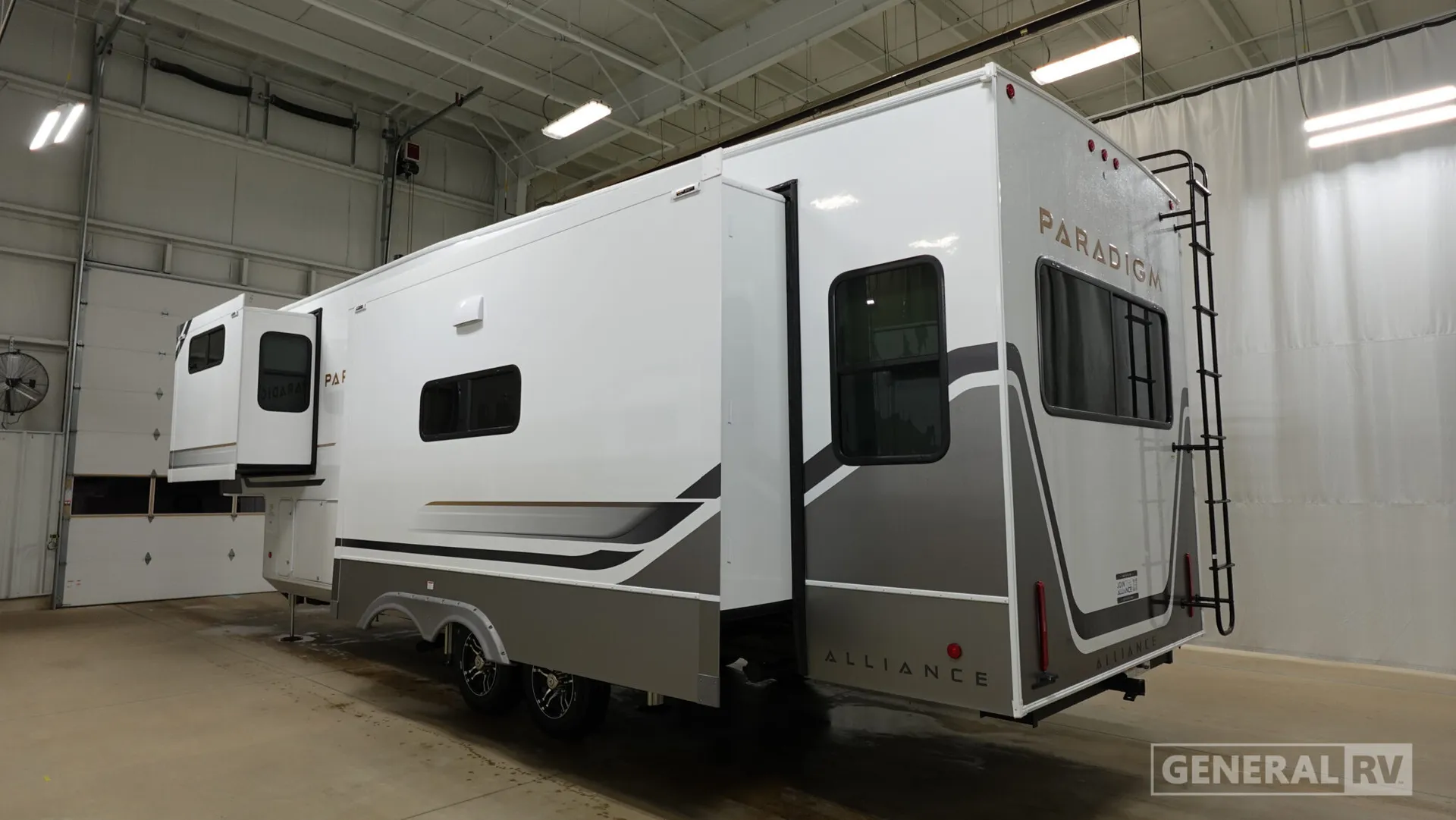 2026 Alliance RV Paradigm 310RL - Photo 4