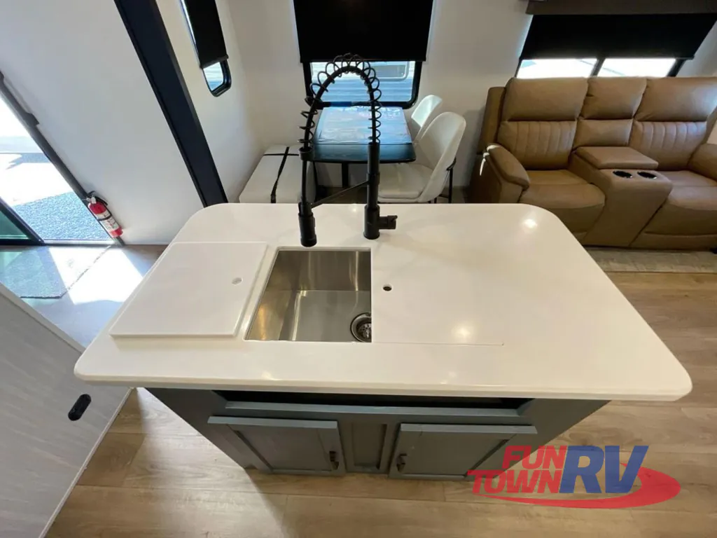 2026 Forest River Puma Vista 38RLB, Photos photo 12