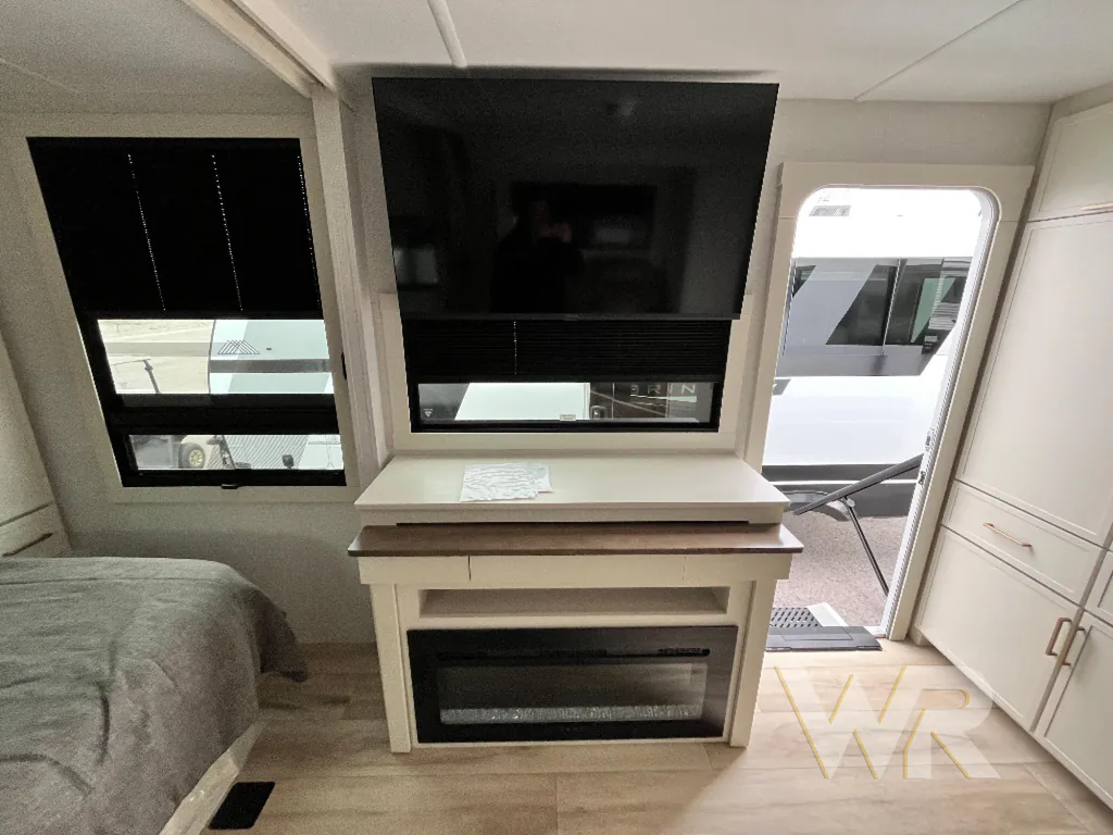 2026 Brinkley Model I 235, Photos photo 12
