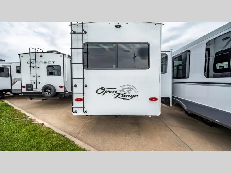 2026 Highland Ridge RV Roamer 29RLTS - Photo 4