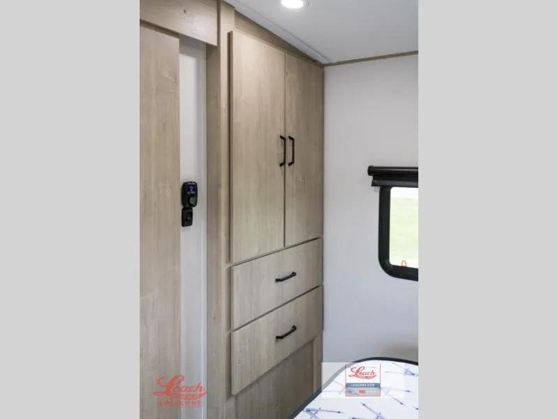 2026 Grand Design Imagine 2970RL - Photo 4