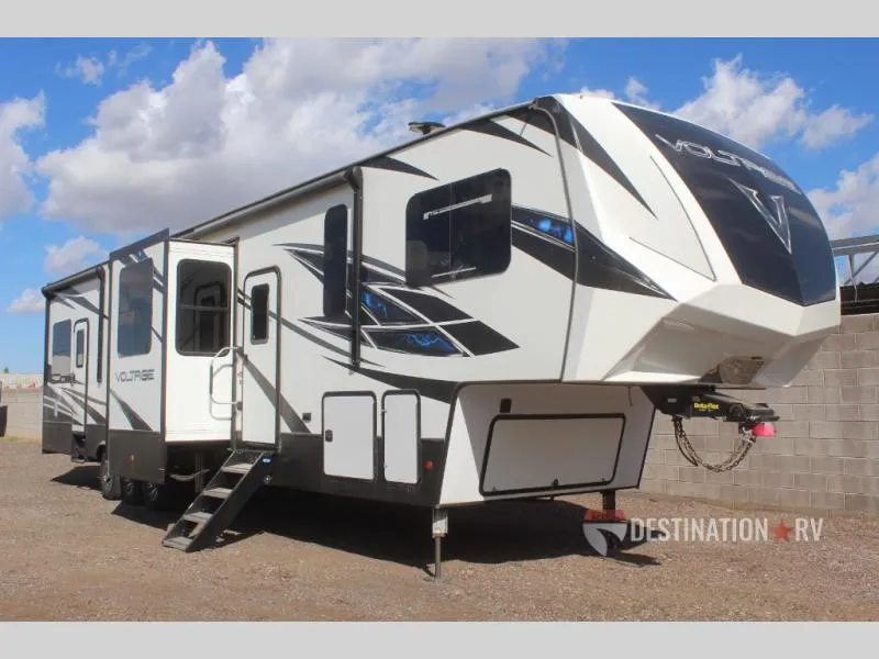 2019 Dutchmen RV Voltage Used    4115 Fifth Wheel Toy Hauler - Main photo