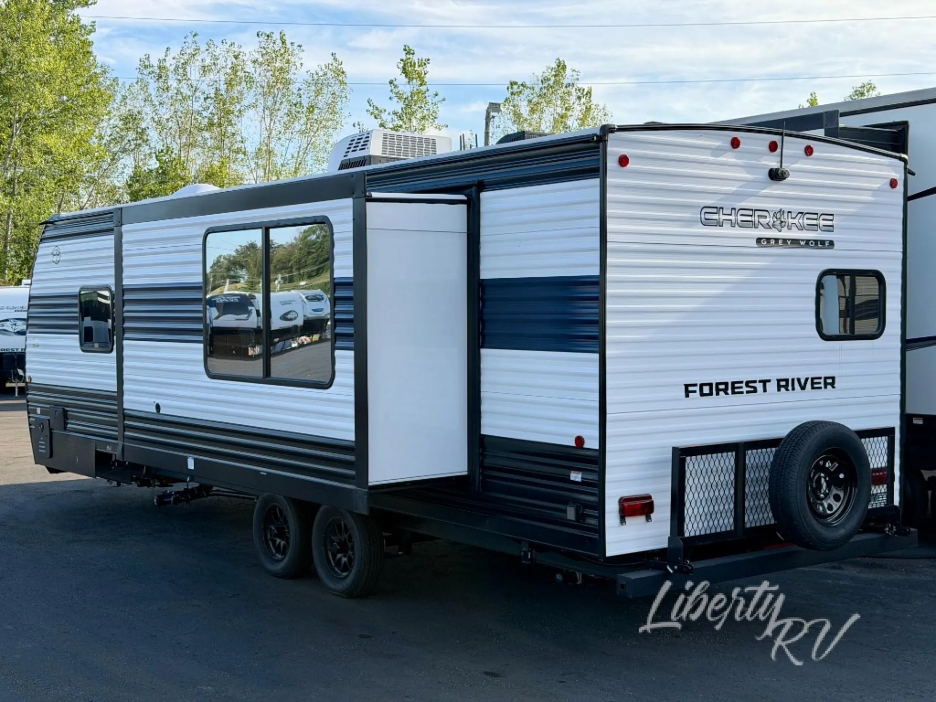 2026 Forest River Cherokee Grey Wolf 26SS - Photo 4