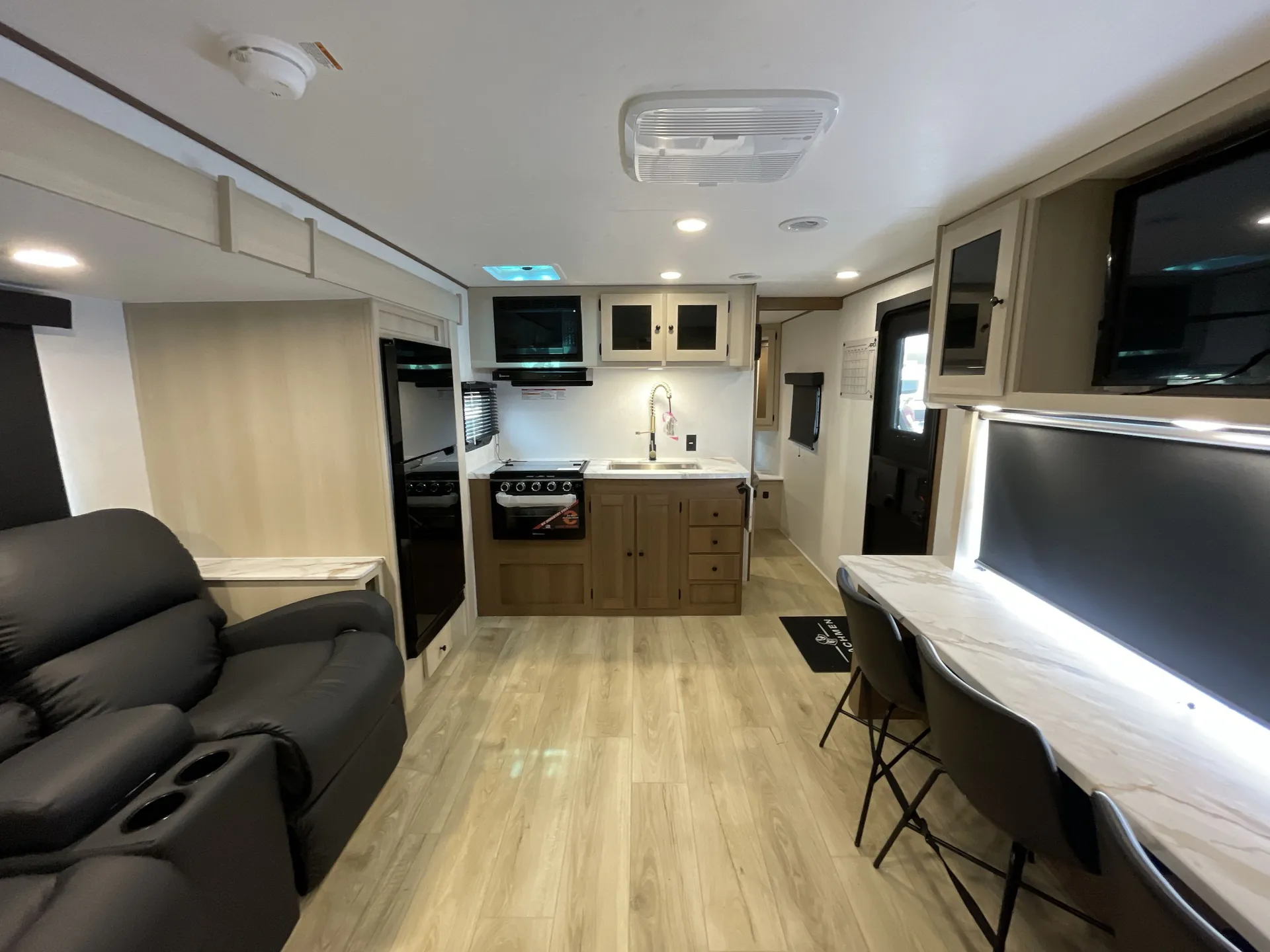 2026 Coachmen Apex Ultra-Lite 246BARV — living area main