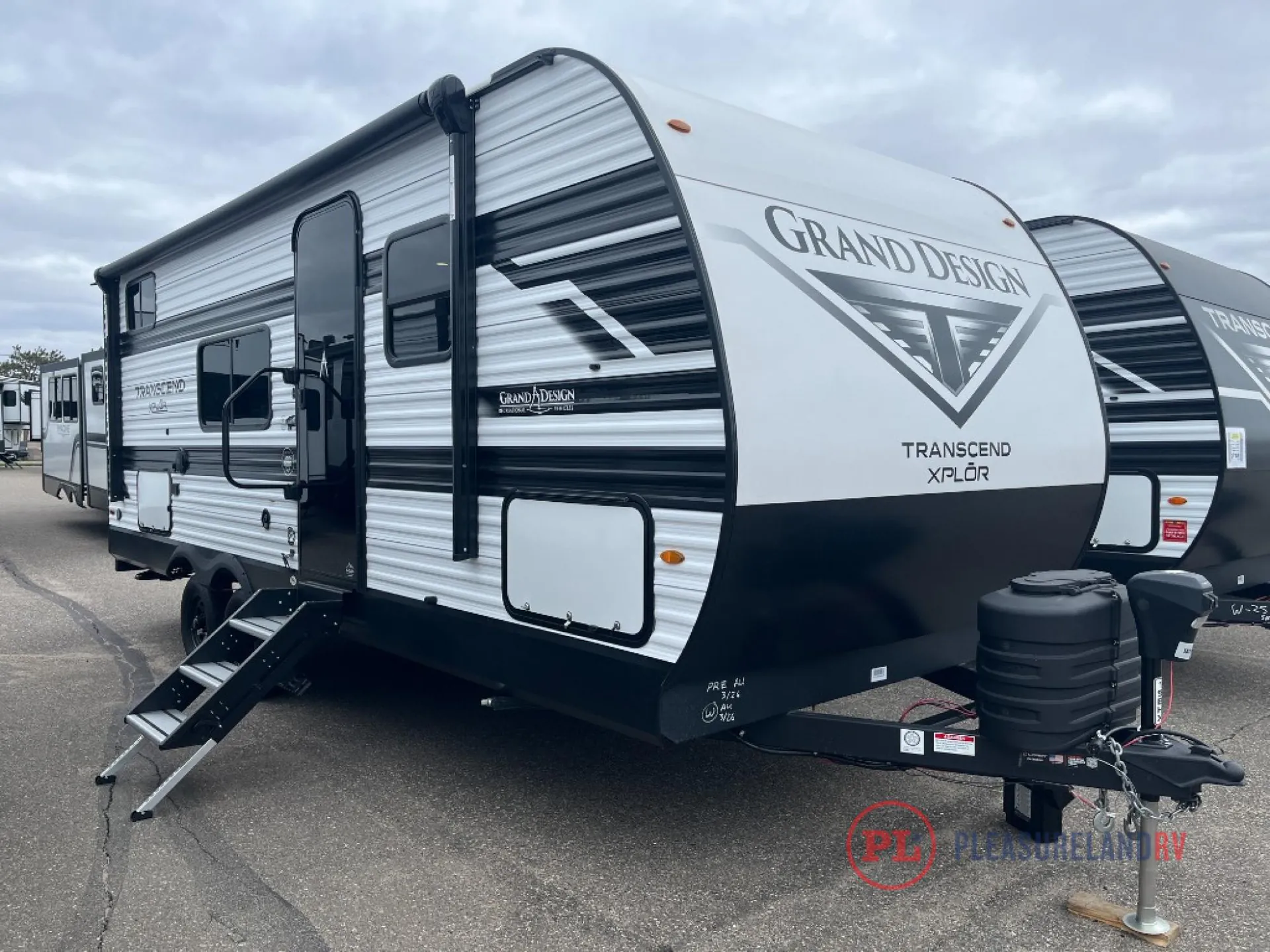 2026 Grand Design Transcend Xplor 19BHX - Photo 2