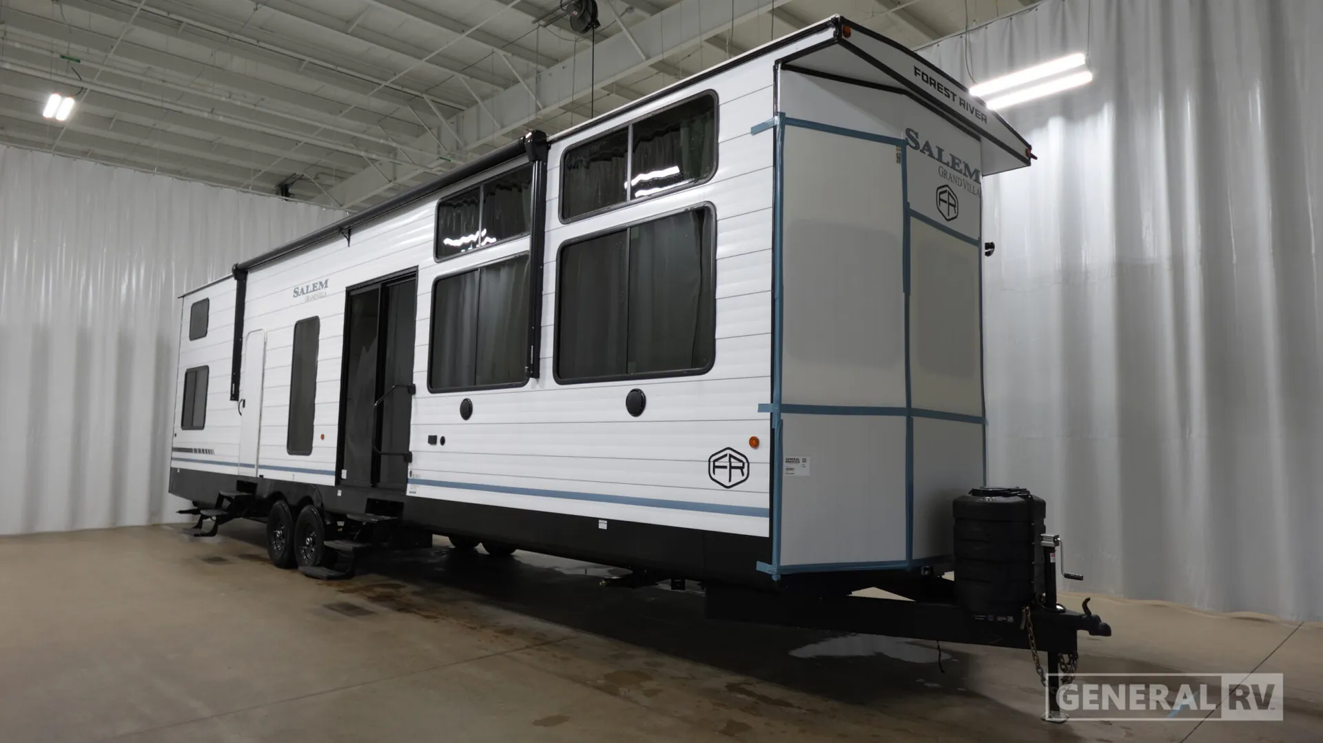 2027 Forest River Salem Grand Villa 40FKP