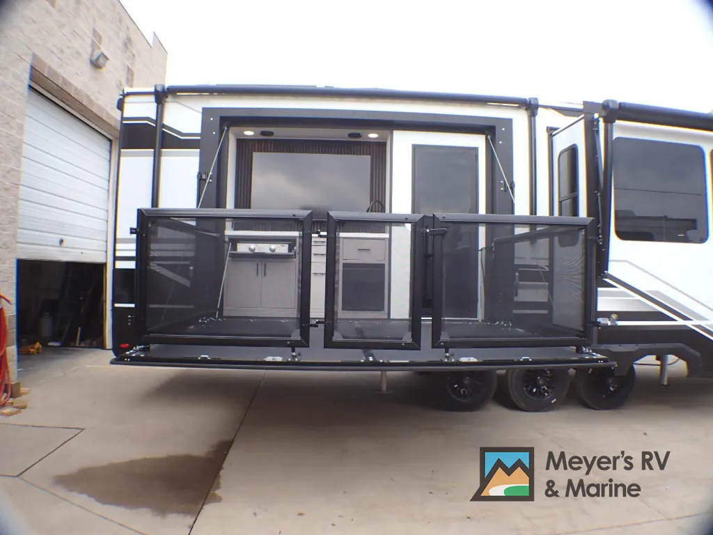 2026 Grand Design Momentum 399M, Photos photo 6