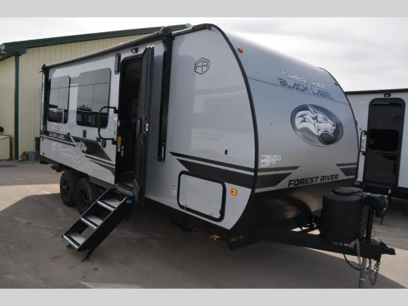 2026 Forest River Cherokee Grey Wolf Black Label 18RRBL - Photo 2