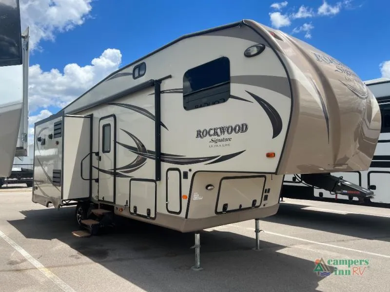 2016 Rockwood Rockwood Signature Ultra Lite 8285IKWS - Main photo