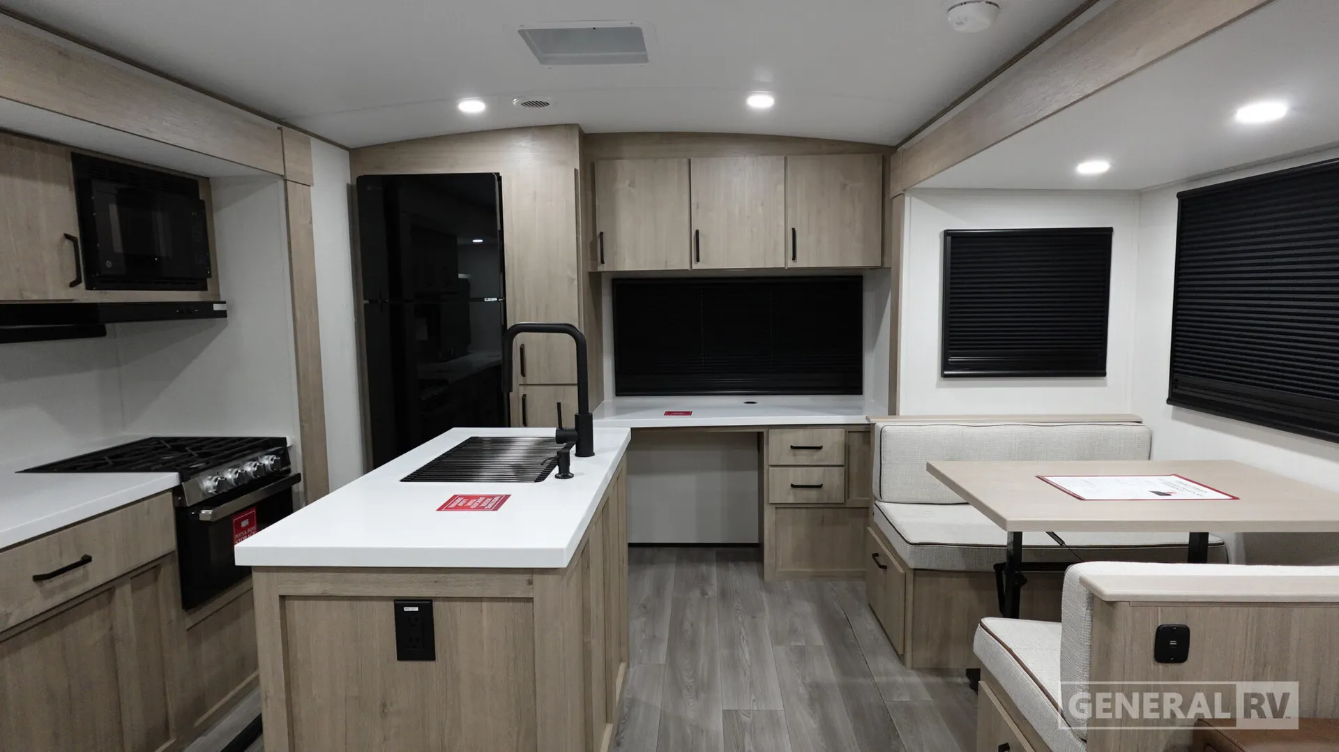 2026 Grand Design Imagine 2670MK - Photo 3